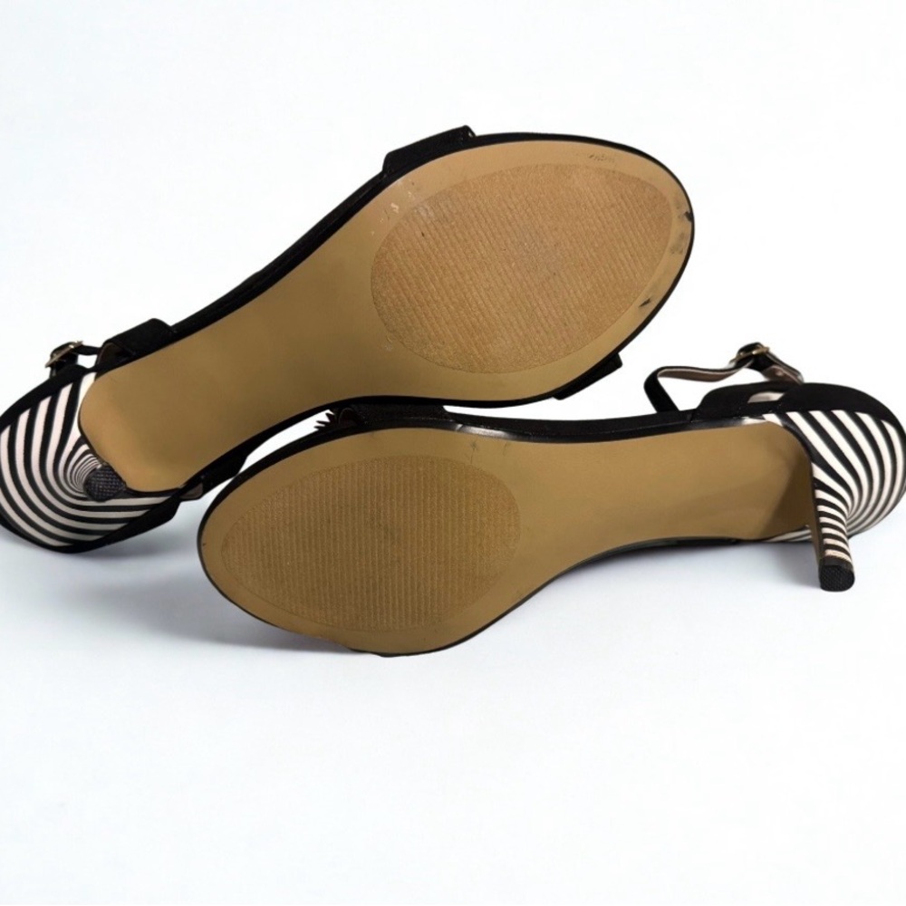 Betsey Johnson Striped Black and White Heels - Picture 3 of 4